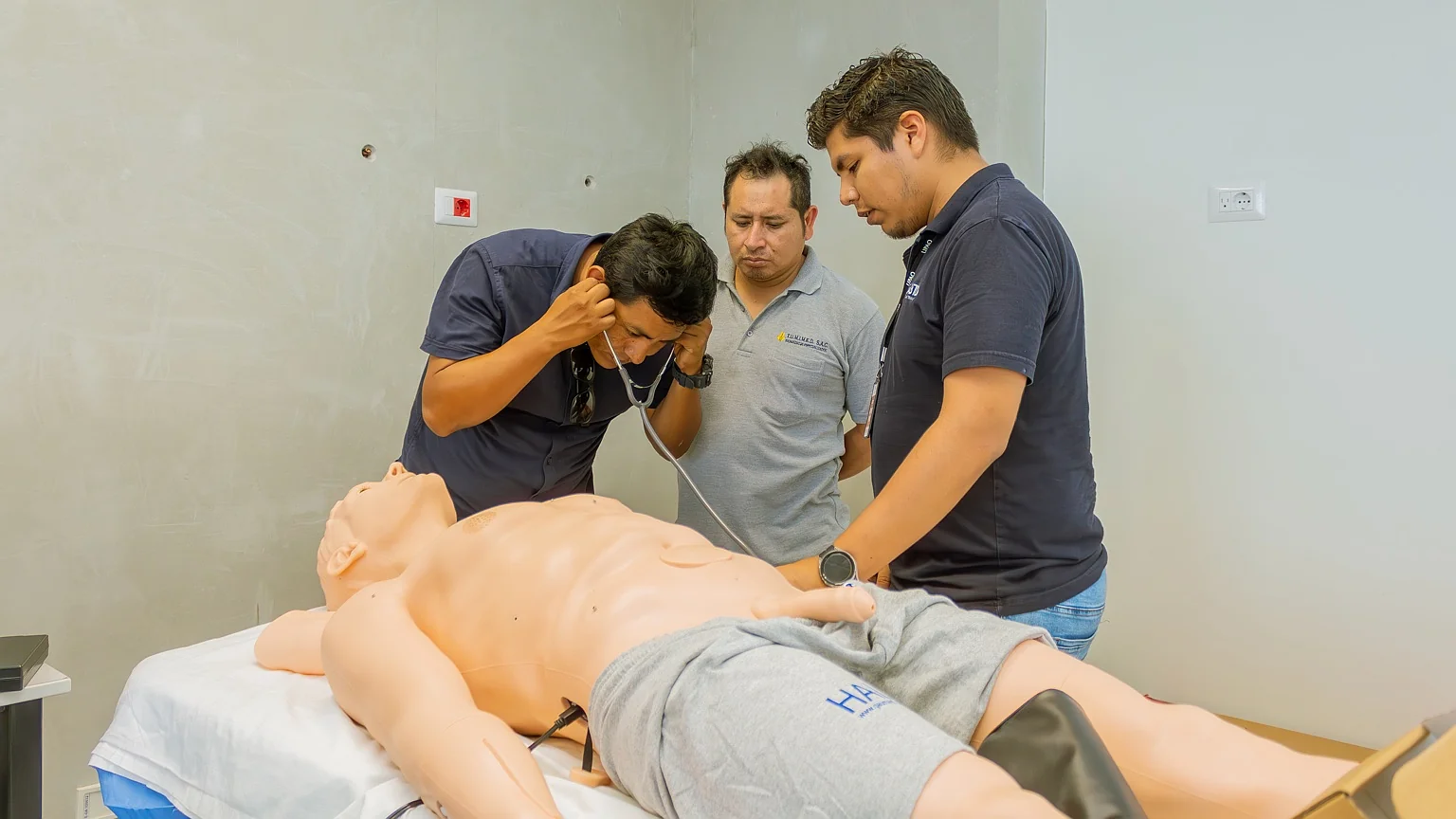 Instalación de Simulador de Alta Fidelidad HAL S5301